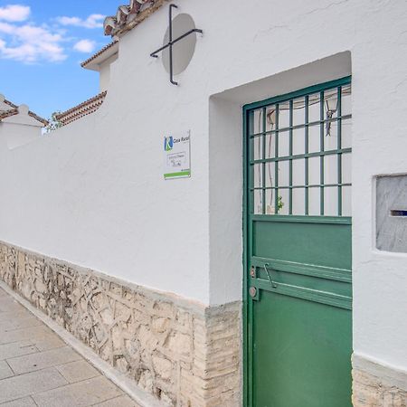 -Iponubahomes- Centrica Casa Con Jardin Y Chimenea Baena Exterior foto